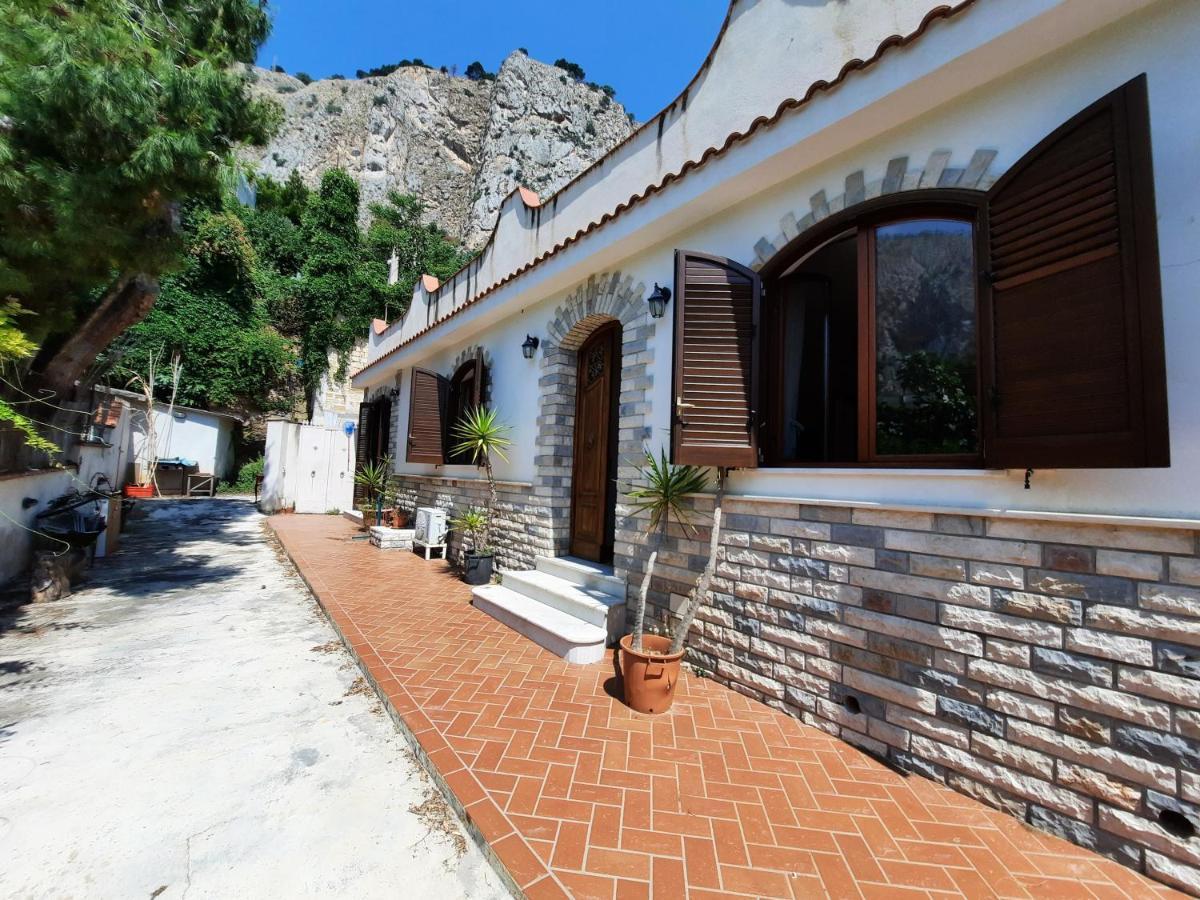 House Baldanza Villa By The Sea Palermo Eksteriør billede
